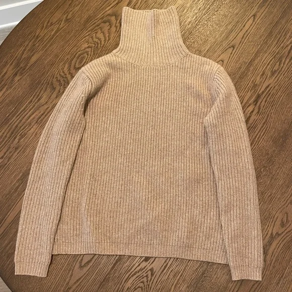 Jenni Kayne 100% Cashmere Turtleneck - Picture 3 of 4